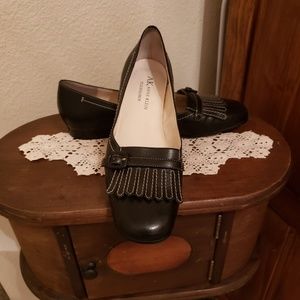 Anne KLein Flexology black flats 7.5